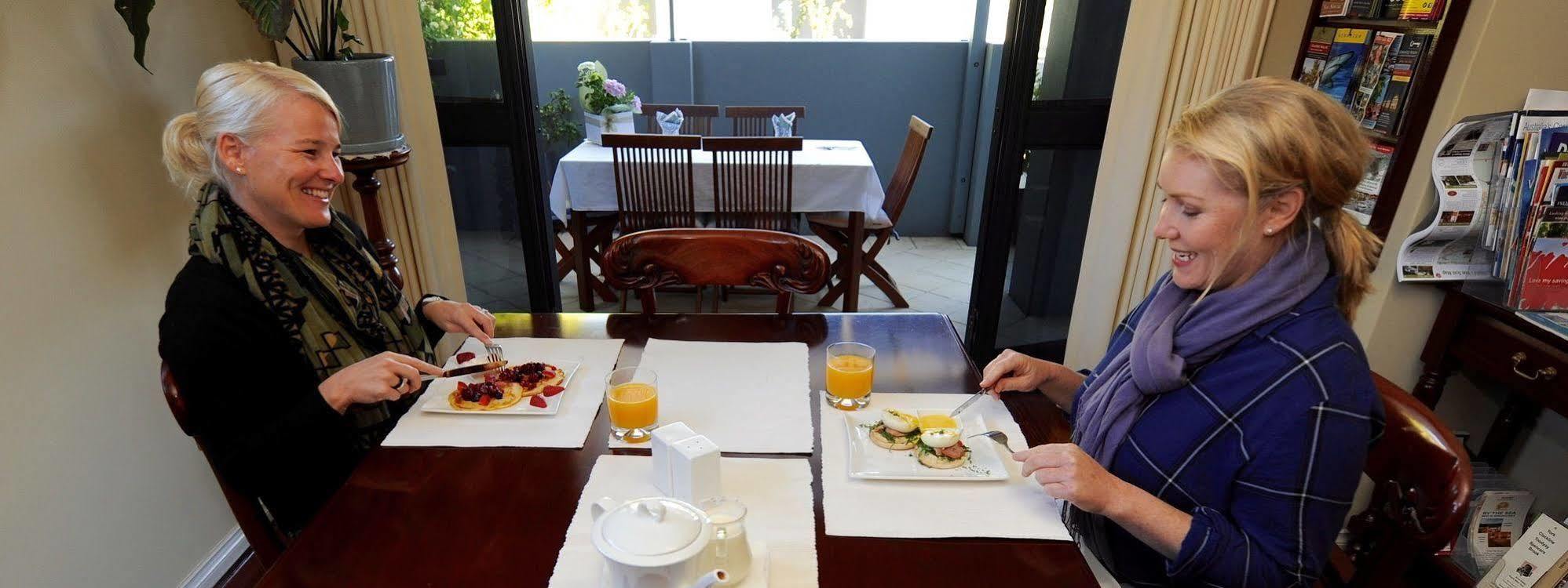 Trigg Retreat Bed & Breakfast เพิร์ท ภายนอก รูปภาพ